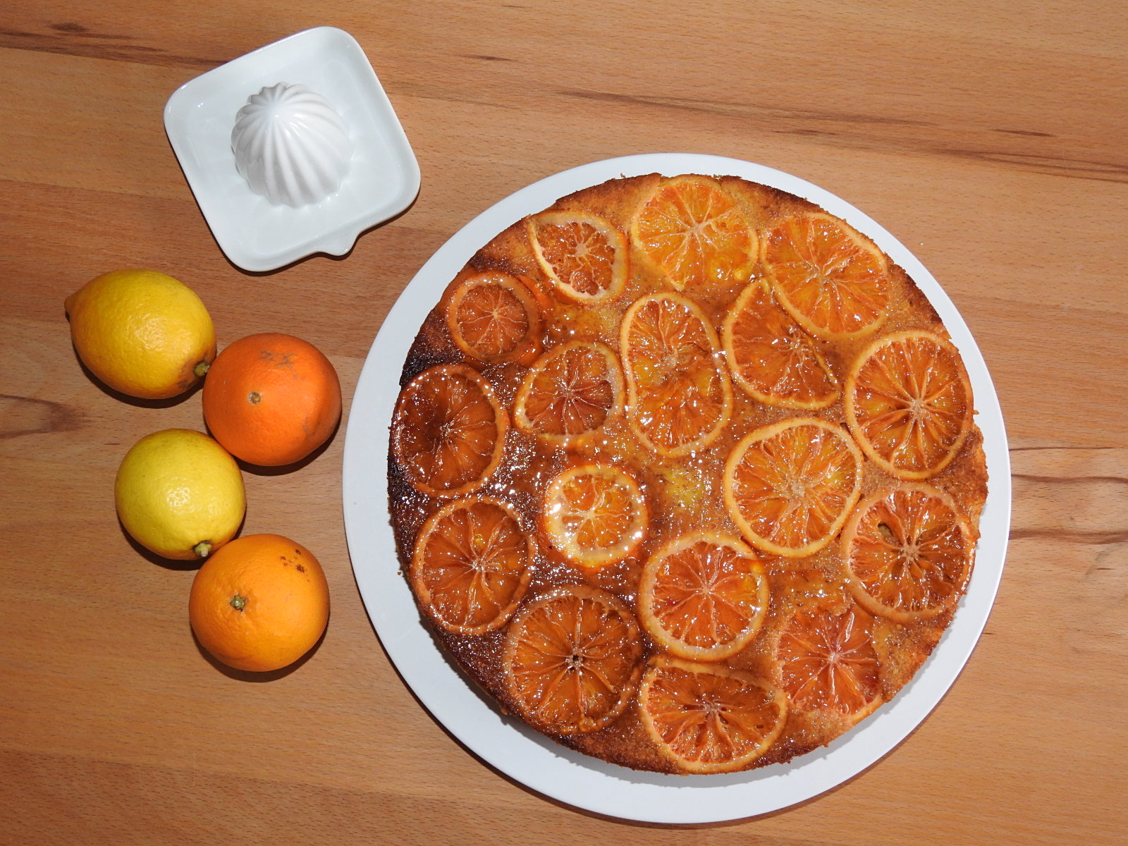 Orangen-Polenta-Kuchen - tinaliestvor